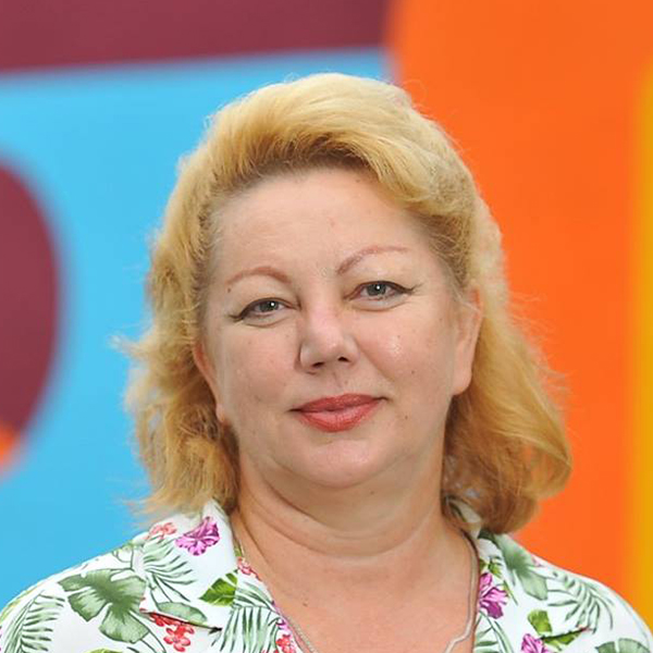 Лариса Недін