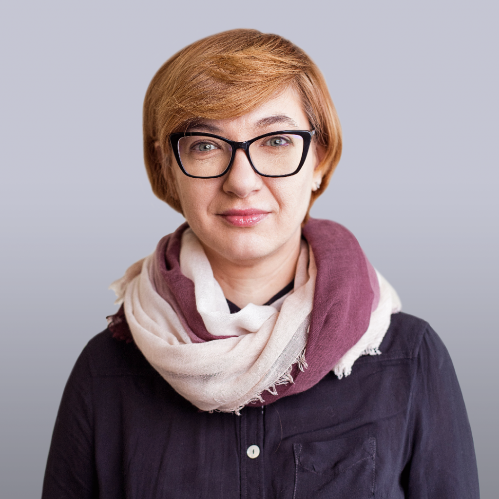 Олена Гусейнова