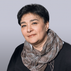 Олена Шарпанська