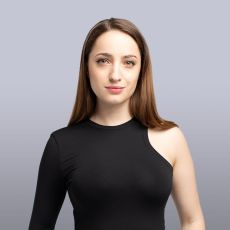 Яна Брензей