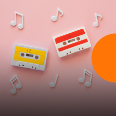 100 світлих пісень темного року