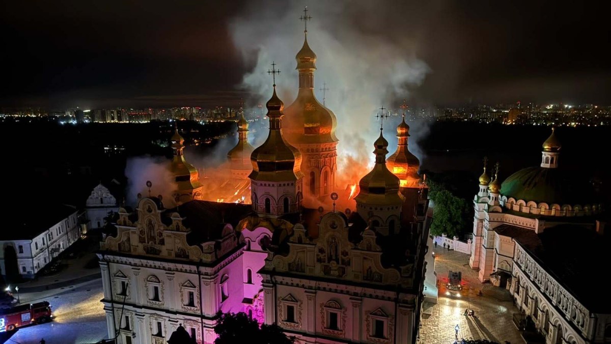 Удар по культурі: як Росія нищить українські пам’ятки та чому світова спільнота бездіє.  Погляд експертів