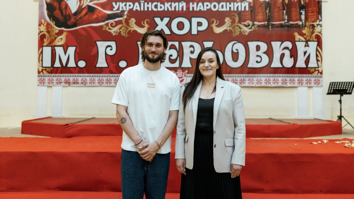 "Я вбачаю в цьому колективі величезний потенціал". Вадим Яценко про хор Верьовки