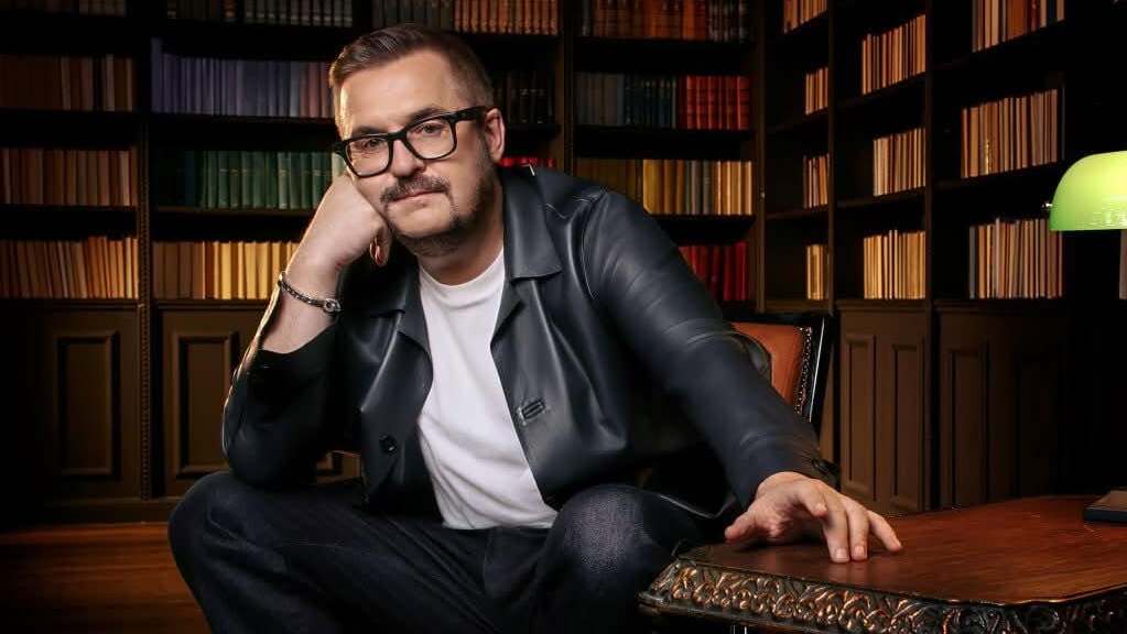 "Годинник показував, що я божеволію": Олександр Пономарьов про три тижні без сну, нове видавництво та роман про 2040 рік