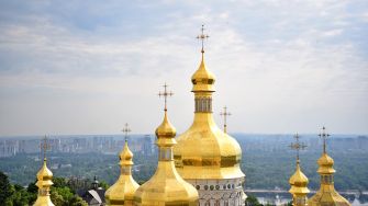 До ПЦУ перейшло майже 2 тисячі парафій Московського патріархату — Єленський